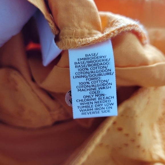 Ann Taylor LOFT Riviera 4" Inseam Eyelet Shorts . - Picture 6 of 6